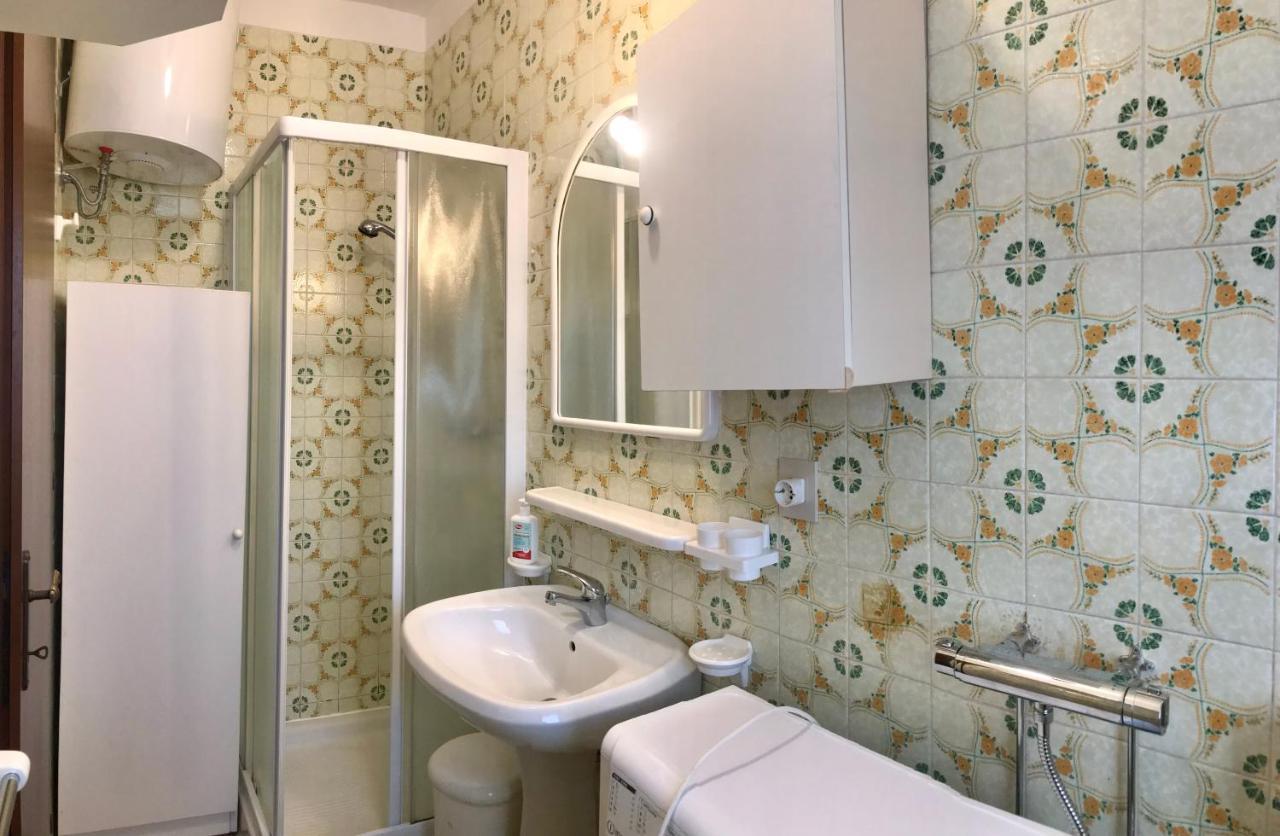 Villaggio Le Ginestre Бибионе Екстериор снимка